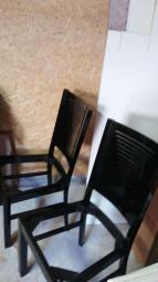 odrestaurowane krzesła kuchenne